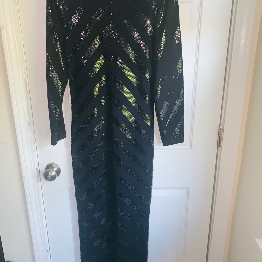 St John dress - Picture 8 of 8